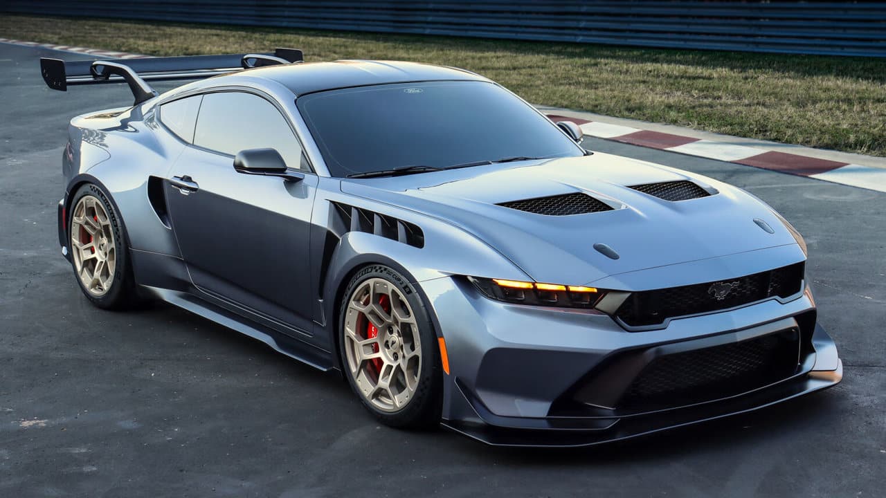 Unveiling the 2024 Mustang GTD: Ford’s Race-Inspired Marvel